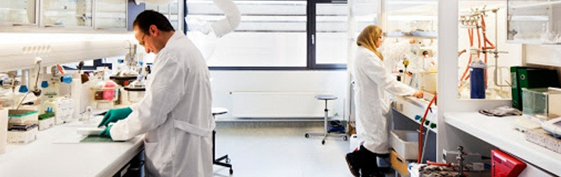 Belangrijkste overwegingen bij het kopen van een laboratoriumkoelkast of -vriezer
